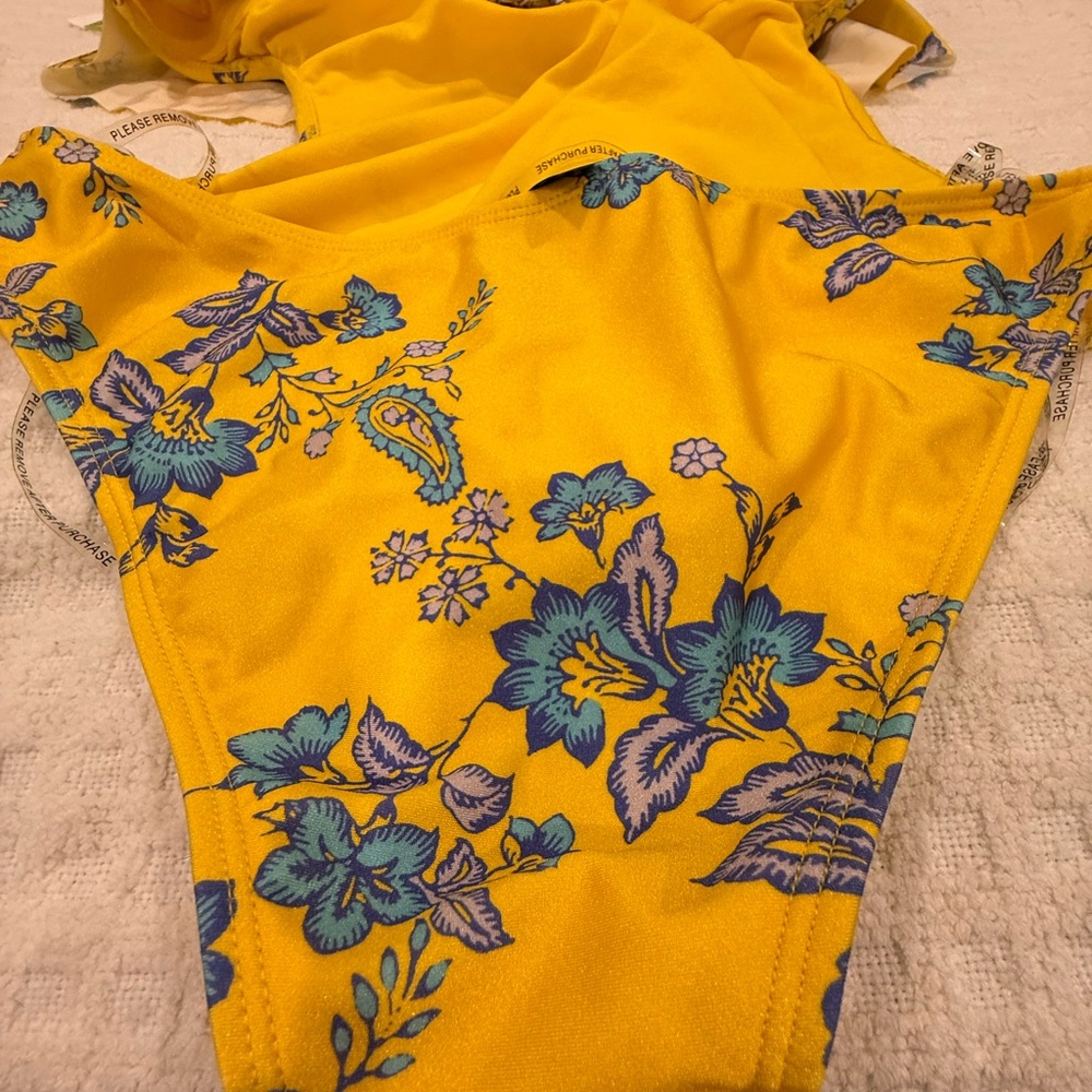 Sam Edelman Yellow Flora Monokini size Large, NWT! - Picture 12 of 14
